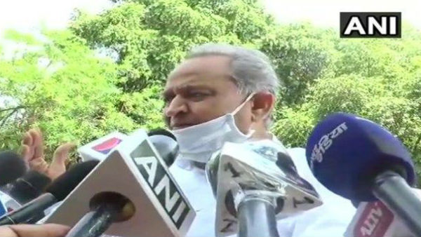 'সচিন পাইলটের হাতে কিছু নেই'