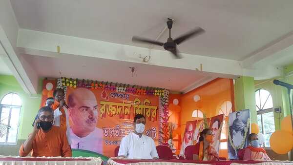 রাজ্যে ধর্মের ভিত্তিতে লকডাউন