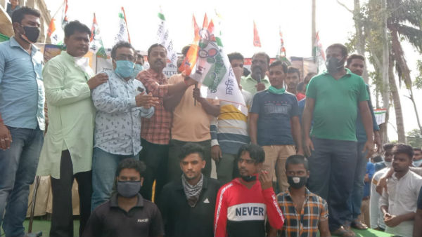 যুব নেতাদের অভিযোগ