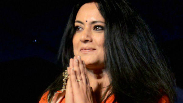 স্বেচ্ছাসেবী সংস্থার পাশে দাঁড়াতে