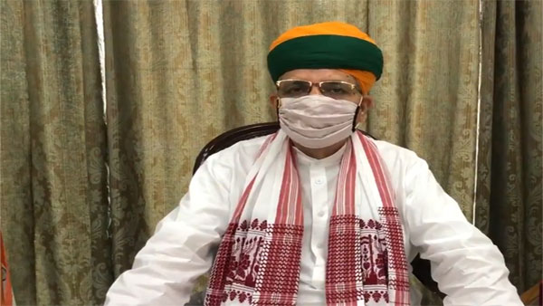 করোনা ঠেকাতে ভাবিজি পাপড় খাওয়ার পরামর্শ দিয়েছিলেন