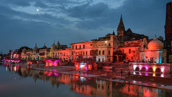 রাম জন্মভূমি ভূমি পুজোয় মোদী