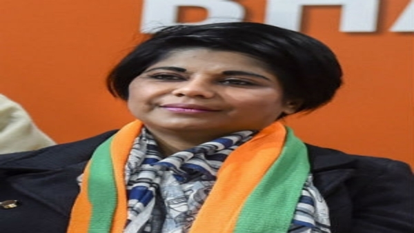 পরিবারের পাশে থাকার আশ্বাস