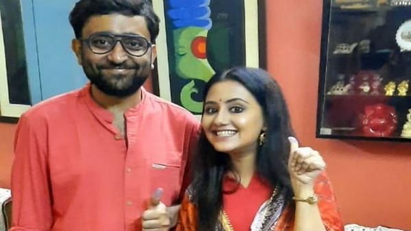 চুপি চুপি বিয়ে সারলেন ‘বউ কথা কও’ খ্যাত মানালি ও অভিমন্যু চুপি চুপি বিয়ে সারলেন ‘বউ কথা কও’ খ্যাত মানালি ও অভিমন্যু