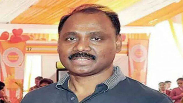 গিরিশচন্দ্র মুর্মুর পদত্যাগ গ্রহণ রাষ্ট্রপতির