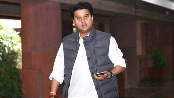 বিজেপিতে যোগ দেওয়ার পর প্রথমবারের জন্য ইন্দোরে