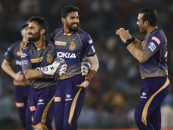 টাইব্রেকারে জয় কাদের?