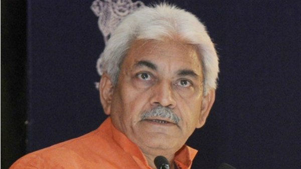 মনোজ সিনহার রাজনৈতিক পরিচয়