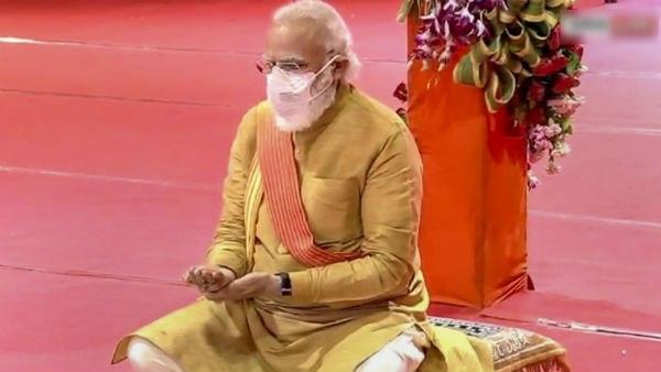 ডোনাল্ড ট্রাম্পের পর এবার যোগী আদিত্যনাথ! মোদীর নাম উচ্চারণের গোলমালে মশকরা সোশ্যাল মিডিয়ায় ডোনাল্ড ট্রাম্পের পর এবার যোগী আদিত্যনাথ! মোদীর নাম উচ্চারণের গোলমালে মশকরা সোশ্যাল মিডিয়ায়