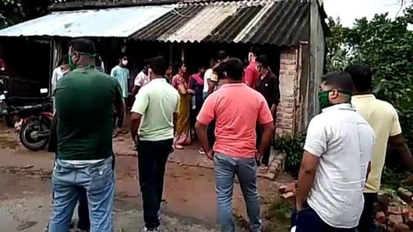 নকল সর্ষের তেলের কারখানা হদিশ বসিরহাটে, আটক ২ নকল সর্ষের তেলের কারখানা হদিশ বসিরহাটে, আটক ২