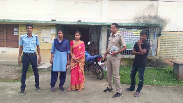 সুন্দরবনে নিজের বিয়ে নিজেই রুখল নাবালিকা সুন্দরবনে নিজের বিয়ে নিজেই রুখল নাবালিকা