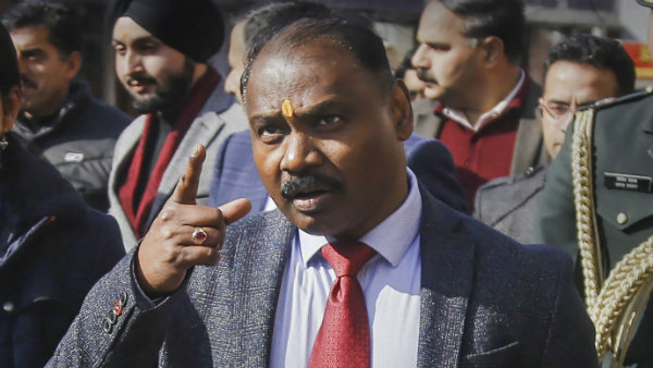 ভারতের নতুন সিএজি নির্বাচিত হলেন জিসি মুর্মু ভারতের নতুন সিএজি নির্বাচিত হলেন জিসি মুর্মু