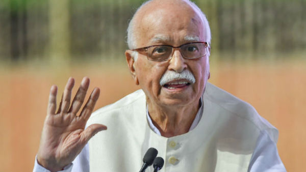 আডবাণীকে নিয়ে ভাগবতের বক্তব্য