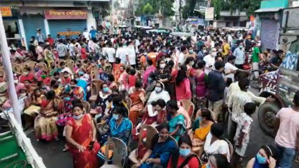 আরএসএস ছেড়ে তৃণমূলে যোগ আরএসএস ছেড়ে তৃণমূলে যোগ