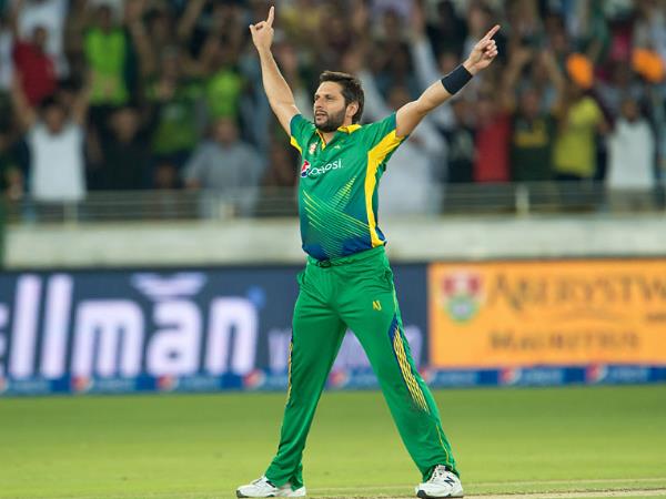 রশিদের আগে এই তালিকায় কারা রয়েছেন