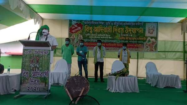 ৫ কিমি দূরে বেসরকারি অনুষ্ঠানে শুভেন্দু