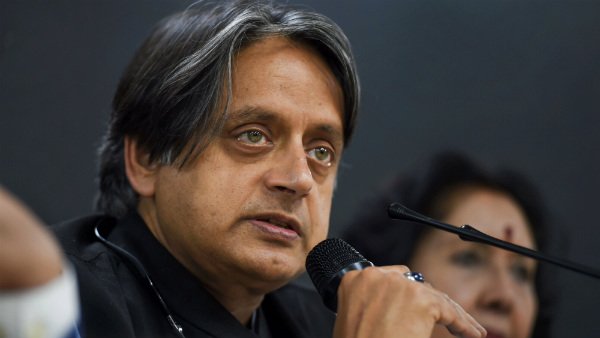 শশী থারুরের ব্যাখ্যা