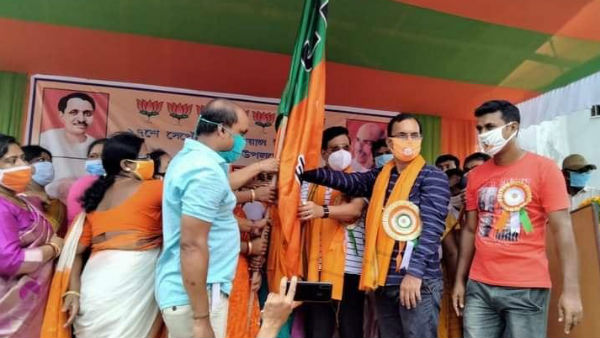 কলকাতা উত্তর শহরতলীতে দলবদল
