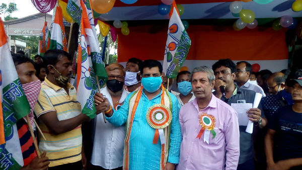 স্বরূপনগরে বিজেপি-সিপিএম ছেড়ে তৃণমূলে