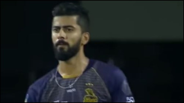 ত্রিনবাগো নাইট রাইডার্সের হয়ে দুবার চ্যাম্পিয়ন হয়েছেন এই ক্রিকেটার। ২০১৮ সালে তাঁর বোলিং দাপটে ভর করে ত্রিনবাগো নাইট রাইডার্স চ্যাম্পিয়ন হয়েছিল। এরপর ২০২০ সালেও দলকে তিনি চ্যাম্পিয়ন করেছেন।