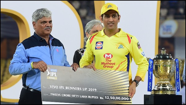 কটি আইপিএল খেলবেন ধোনি