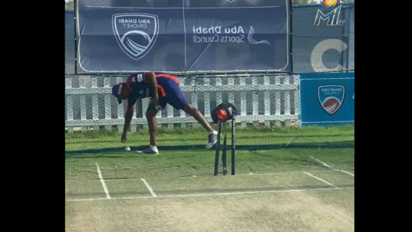 দিল্লি থেকে মুম্বইয়ে এসেছেন কিউয়ি বোলার