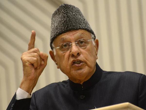 পাকিস্তান সম্পর্কে মন্তব্য