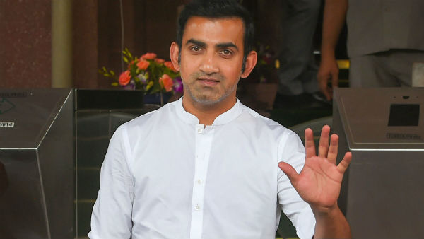 আন্দ্রে রাসেলকে থামাতে পারেন কোন বোলার