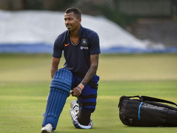 ফ্যানেদের ছাড়া ক্রিকেট, কী বললেন হার্দিক