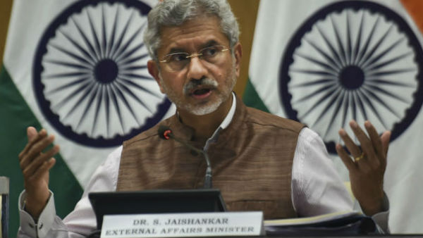 কাশ্মীরকে ইস্যু করছে পাকিস্তান