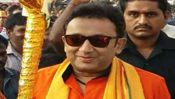 সুব্রত-জয় সাক্ষাৎ ঘিরে রাজ্য রাজনীতিতে নয়া জল্পনা