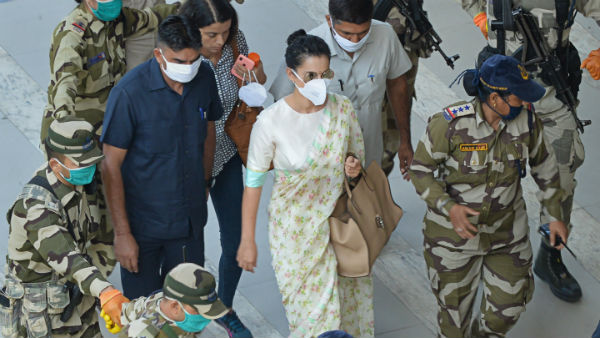 কঙ্গনা ক্ষোভ উগরে দেন মহারাষ্ট্রের মুখ্যমন্ত্রীর ওপর