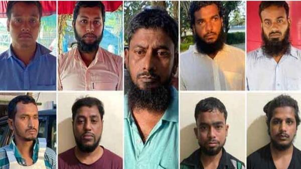 গ্রেফতার মুর্শিদাবাদের নয়