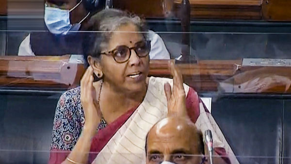 রেড কর্নার নোটিশ ২০ জনের বিরুদ্ধে