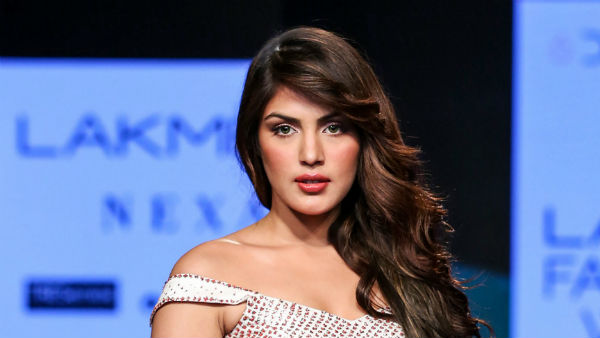 এনসিবি মাদক যোগে ২ জকে গ্রেফতার করে