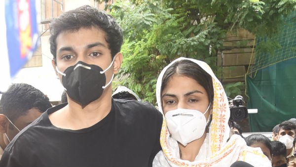 রিয়া চক্রবর্তীকেও এনসিবি সমন পাঠাবে