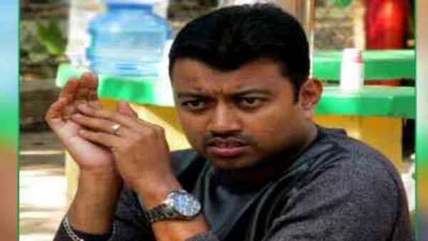 চেয়ারটা কোনওদিন স্থির নয়