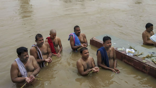 তর্পণের পরামর্শ কর্ণকে