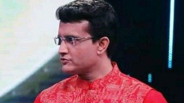 অষ্টমীর সন্ধীপুজো থেকে ভাসানের নাচে, ঢাকের তালে মেতে ওঠেন সৌরভ