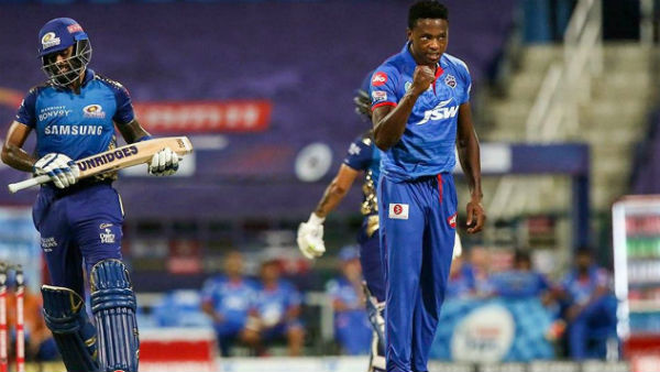 রাবাদা পারলেও পারছেন না কামিন্স
