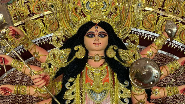 হাইকোর্টের নির্দেশ মেনেই ঝোলানো হয়েছে নো এন্ট্রি বোর্ড