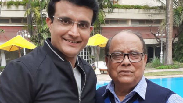 অশোক ভট্টাচার্যের পারিবারিক খবর নিয়েছেন সৌরভ