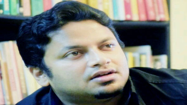 অনুপম হাজরার বিতর্কিত মন্তব্য