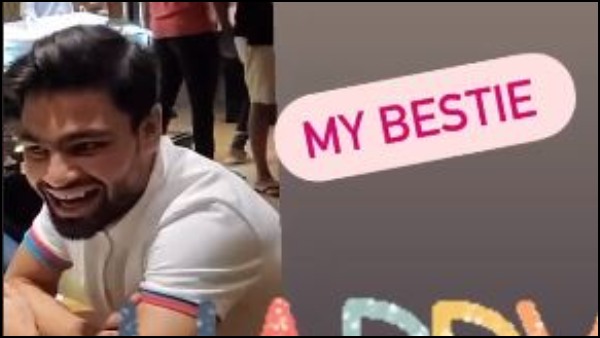 কেকেআর শিবিরে জন্মদিন, সুদূর ক্যারিবয়ান থেকে শুভেচ্ছা পাঠালেন নাইট তারকার স্ত্রী কেকেআর শিবিরে জন্মদিন, সুদূর ক্যারিবয়ান থেকে শুভেচ্ছা পাঠালেন নাইট তারকার স্ত্রী
