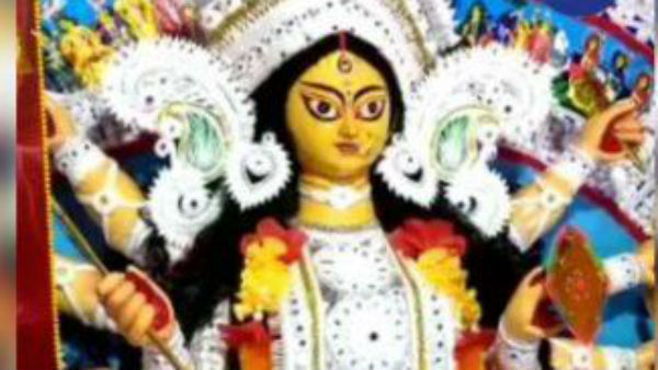 করোনা আবহে বীরভূমের ডাকবাংলো পাড়ার থিমে কোন চমক! করোনা আবহে বীরভূমের ডাকবাংলো পাড়ার থিমে কোন চমক!