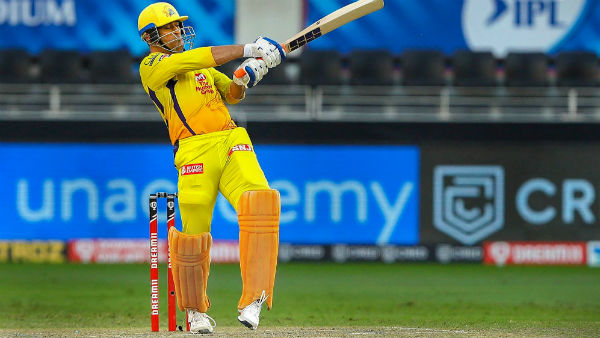চেন্নাইয়ের দুঃস্বপ্নের আইপিএল অভিযানে ফ্যানেদের হতাশা