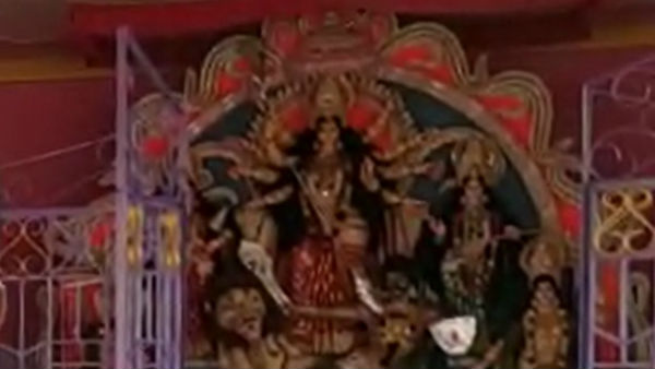 তরঙ্গপুরের ঘোষ বাড়ির দূর্গাপুজো এক অন্য ইতিহাসের সাক্ষী তরঙ্গপুরের ঘোষ বাড়ির দূর্গাপুজো এক অন্য ইতিহাসের সাক্ষী