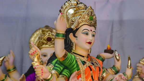 সিংহ -কন্যা