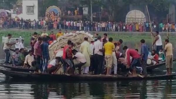 মুর্শিদাবাদে জোড়া নৌকাডুবিতে মৃত ৫