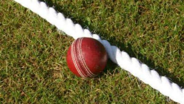 অভিষেকে বেন স্টোকসের উইকেট